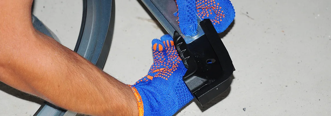 Sticky Roll Up Garage Door Repair in Plantation, Florida