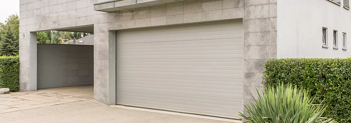 Residential Overhead Door Repair in Plantation, FL