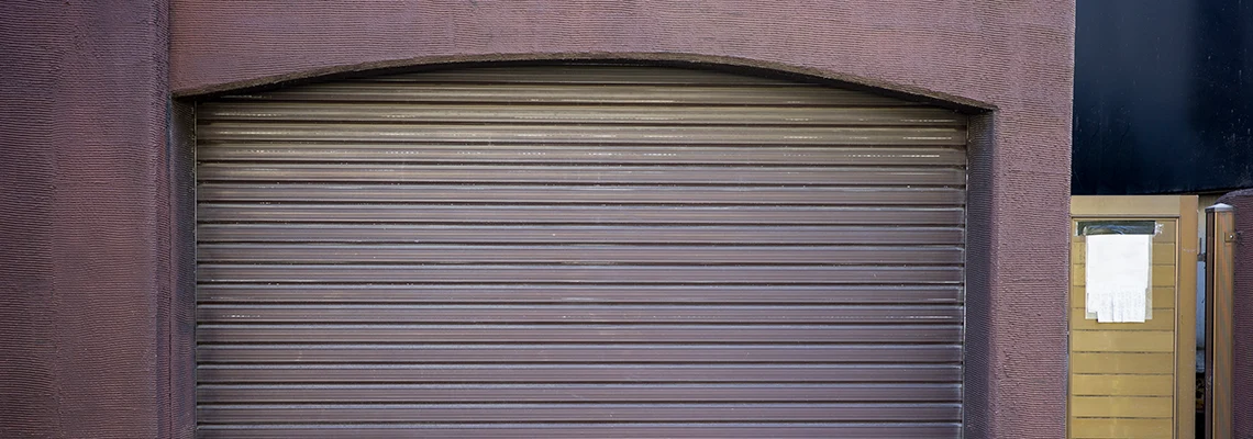 Fallen Garage Door Worn Rollers Replacement in Plantation, Florida